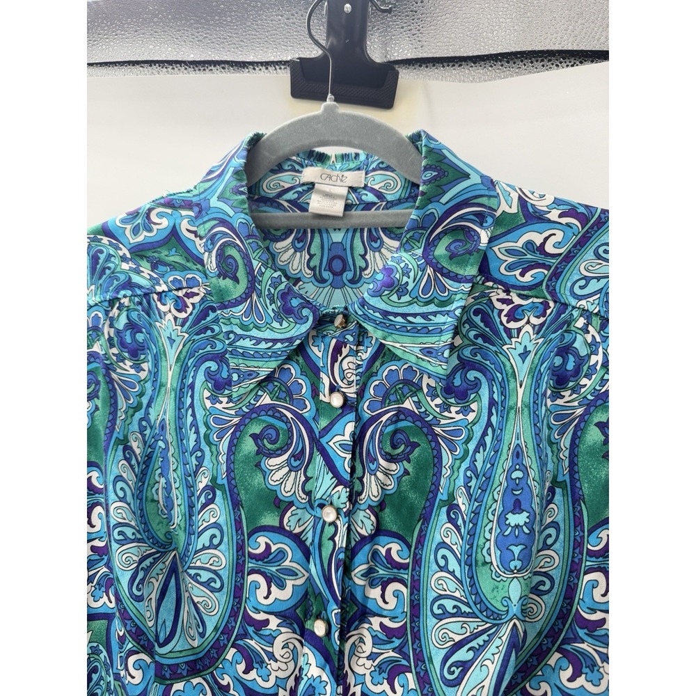 CACHE Silk Blouse Womens L Blue Paisley Psychedelic Rave Cowboy Glam Retro Pearl - Picture 8 of 9
